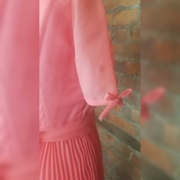 Vintage Women’s Cocktail Dress Peach Pleated Skirt - Picture 4 of 8